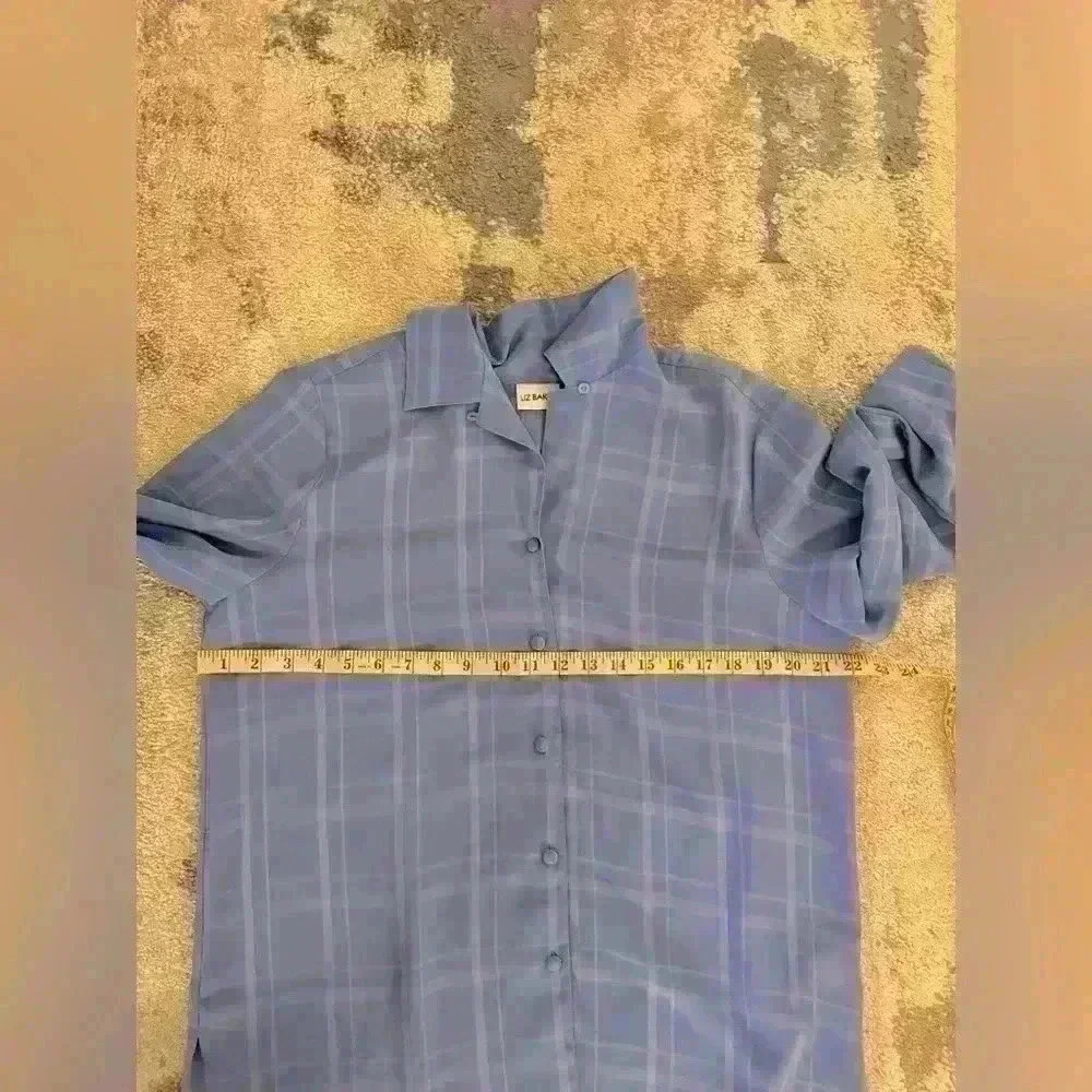 Women’s Blue Liz Baker Button Down - Picture 5 of 6